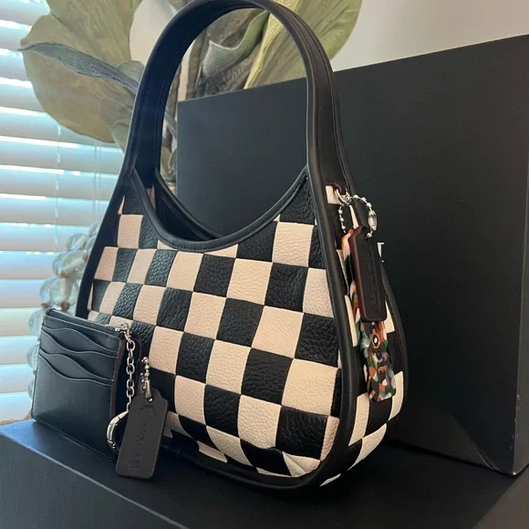 Coachtopia Ergo Bag Checkerboard with Wavy Zip Card Case In Coachtopia Leather - Picture 10 of 17